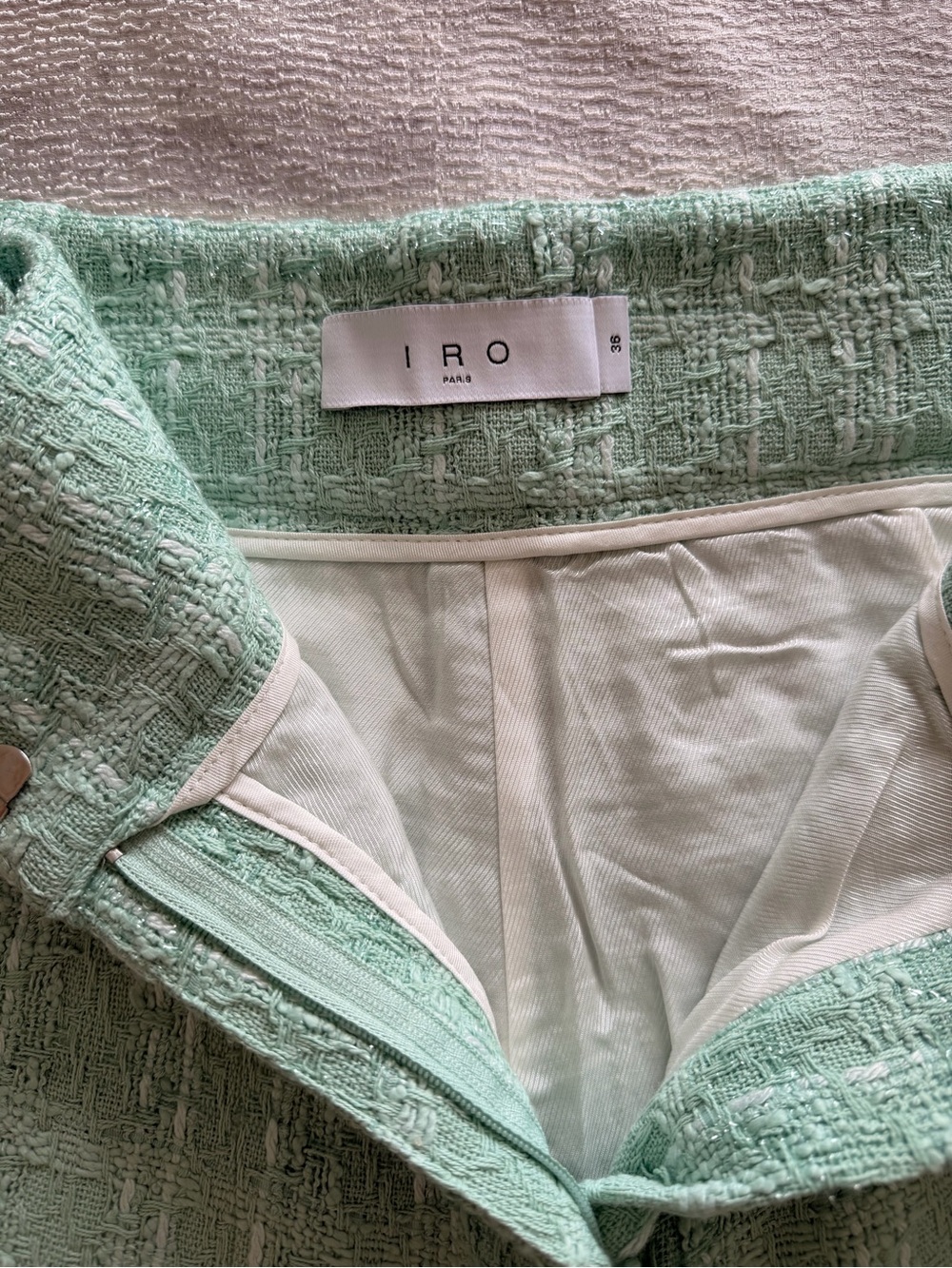 IRO Mint Green Glitter Tweed High-Waist Textured Shorts with Waist Tie, Size 36 - Picture 3 of 10